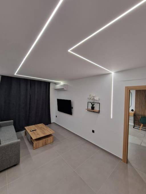 Patras Blue Sea And Sky Deluxe Apartment 外观 照片