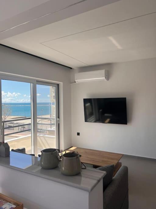 Patras Blue Sea And Sky Deluxe Apartment 外观 照片