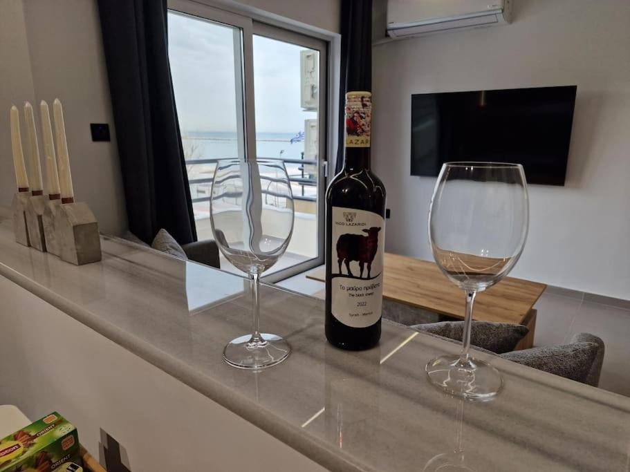Patras Blue Sea And Sky Deluxe Apartment 外观 照片