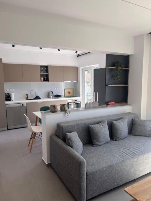 Patras Blue Sea And Sky Deluxe Apartment 外观 照片