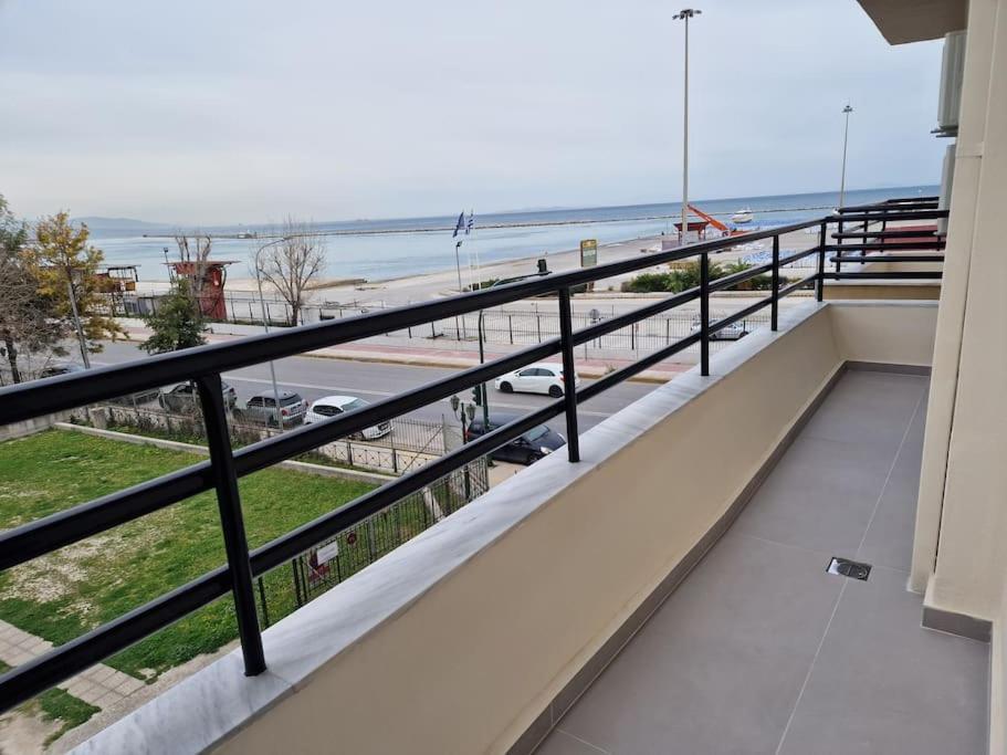 Patras Blue Sea And Sky Deluxe Apartment 外观 照片